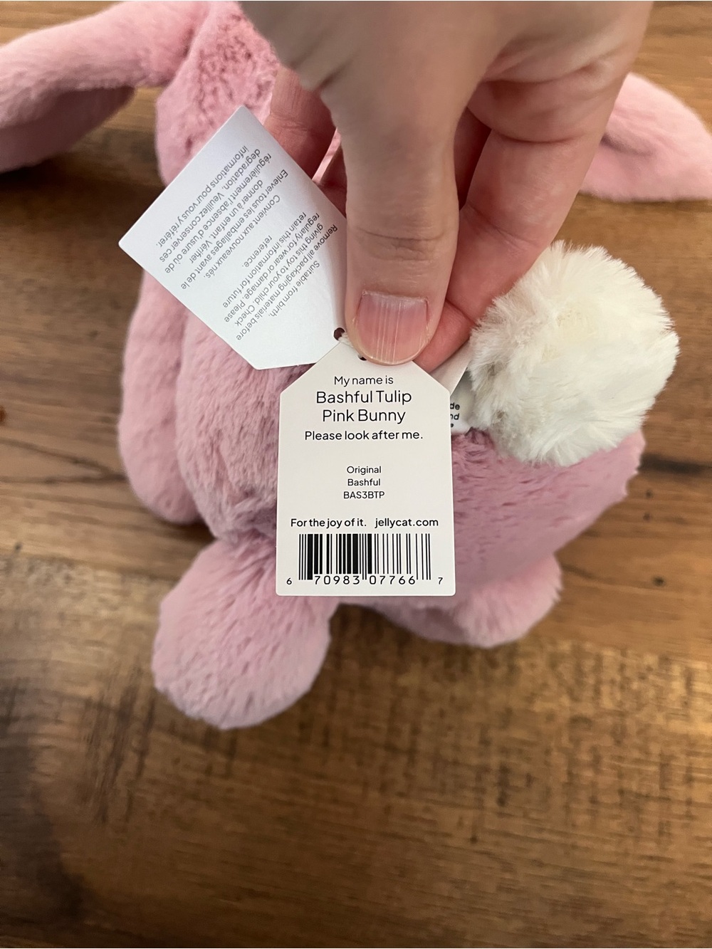 Jellycat Bashful Tulip Bunny - BNWT - Authentic - dust bag included - Picture 13 of 14